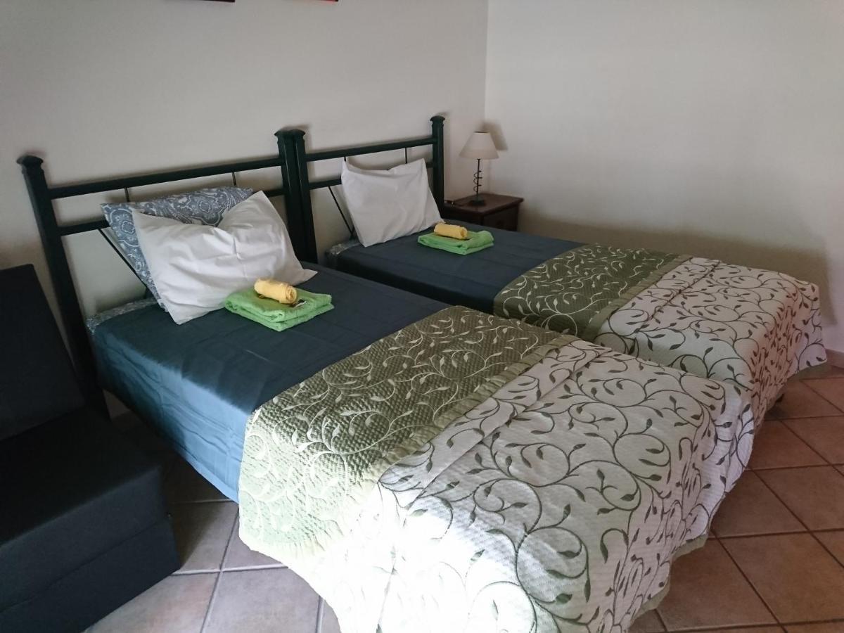 Cabanas De Tavira Gomeira, Bottom Floor 2 Bedroom Apartment Close To The Ocean Extérieur photo